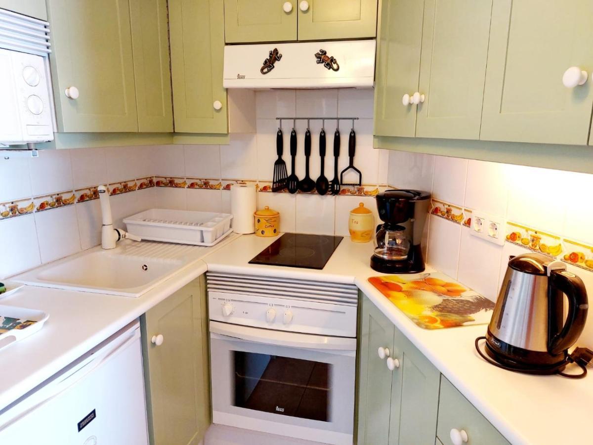 First Line Villa Floor Studio Apartment With Amazing Sea View Air Conditioned Just 50M From The Beach アデヘ エクステリア 写真