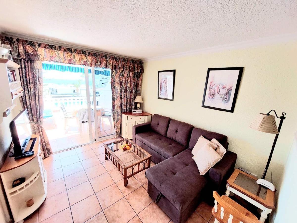 First Line Villa Floor Studio Apartment With Amazing Sea View Air Conditioned Just 50M From The Beach アデヘ エクステリア 写真