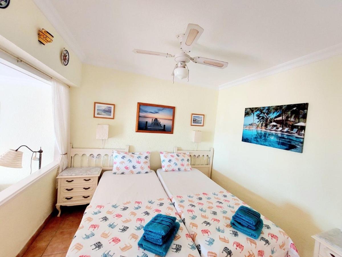 First Line Villa Floor Studio Apartment With Amazing Sea View Air Conditioned Just 50M From The Beach アデヘ エクステリア 写真